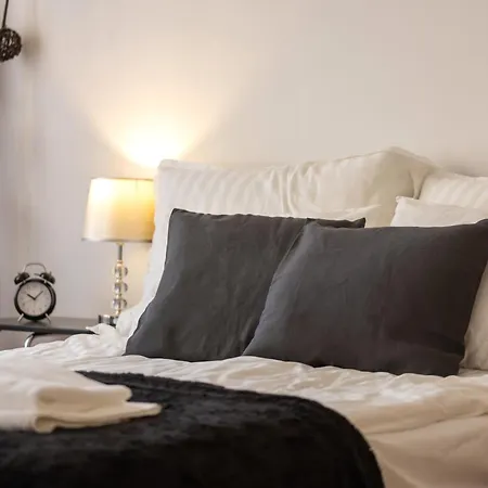 Elizabeth Boulevard Διαμέρισμα