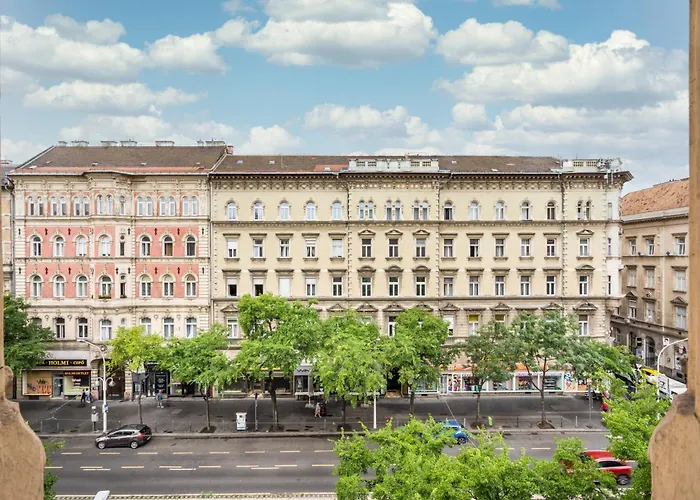 Elizabeth Boulevard Apartament *
