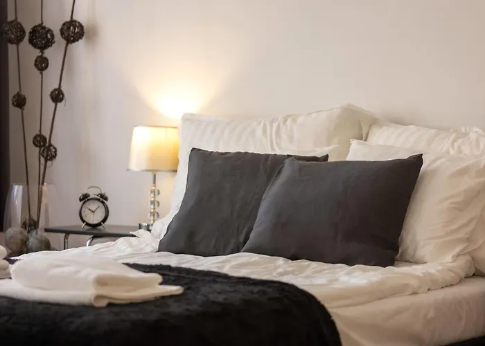 Elizabeth Boulevard Apartament