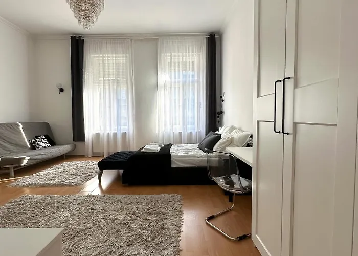 Elizabeth Boulevard ブダペスト